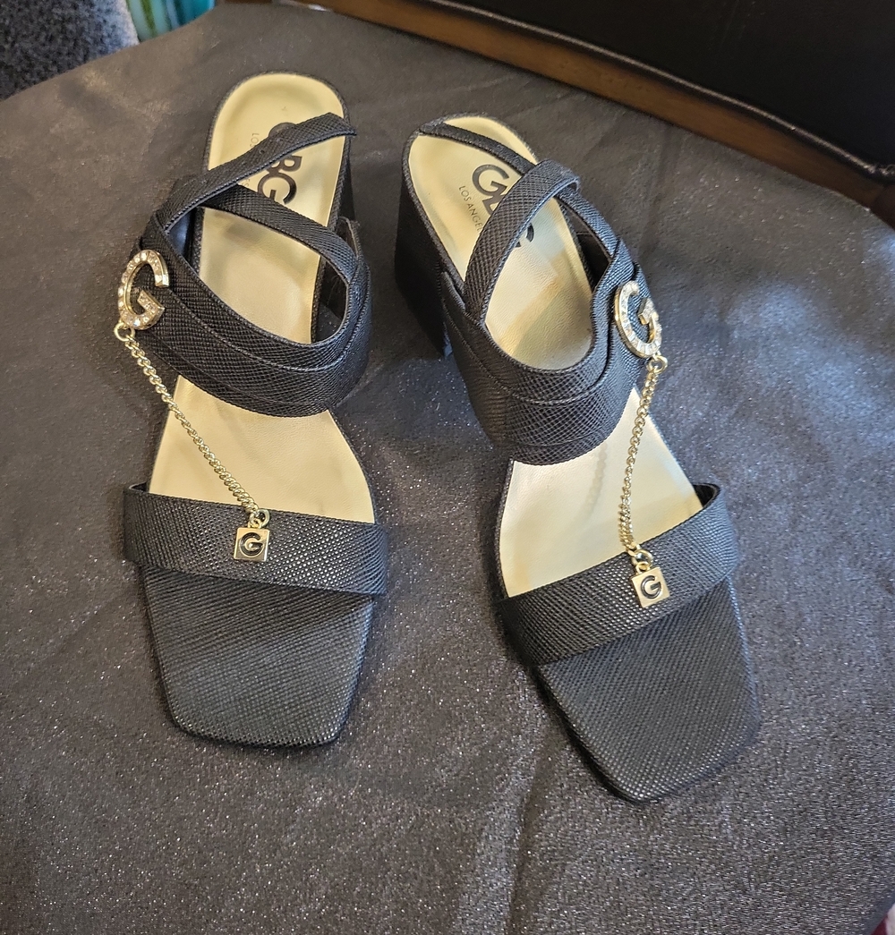 GBG Los Angeles Black Slide Sandals with Gold Chain Accent